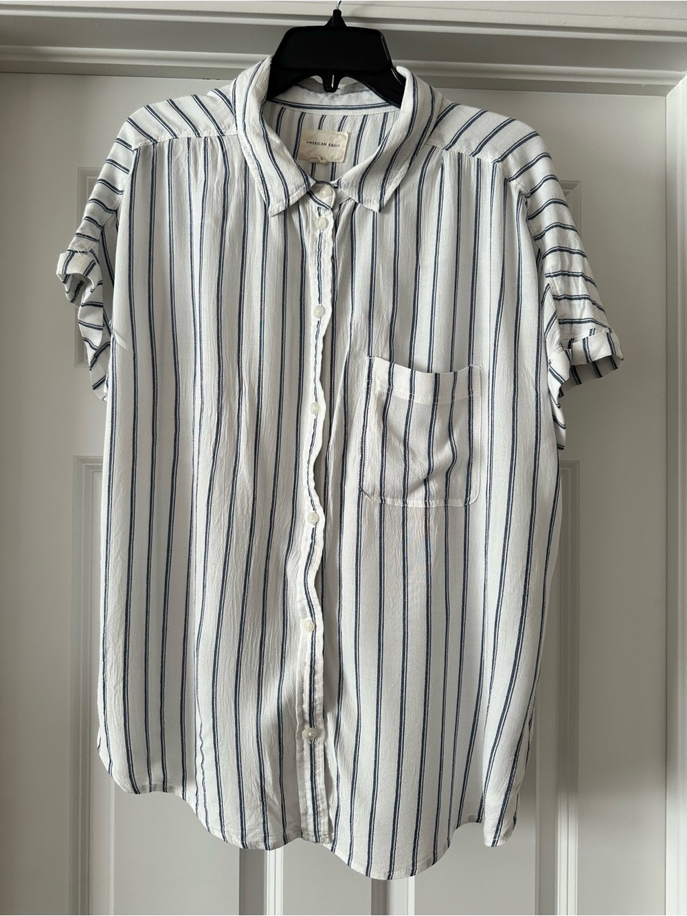 American Eagle Blue White Striped Short Sleeve Button Down Women’s L
